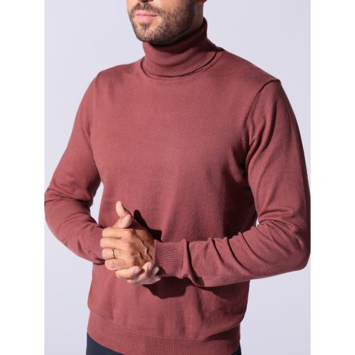 Pulover caramiziu tip helanca